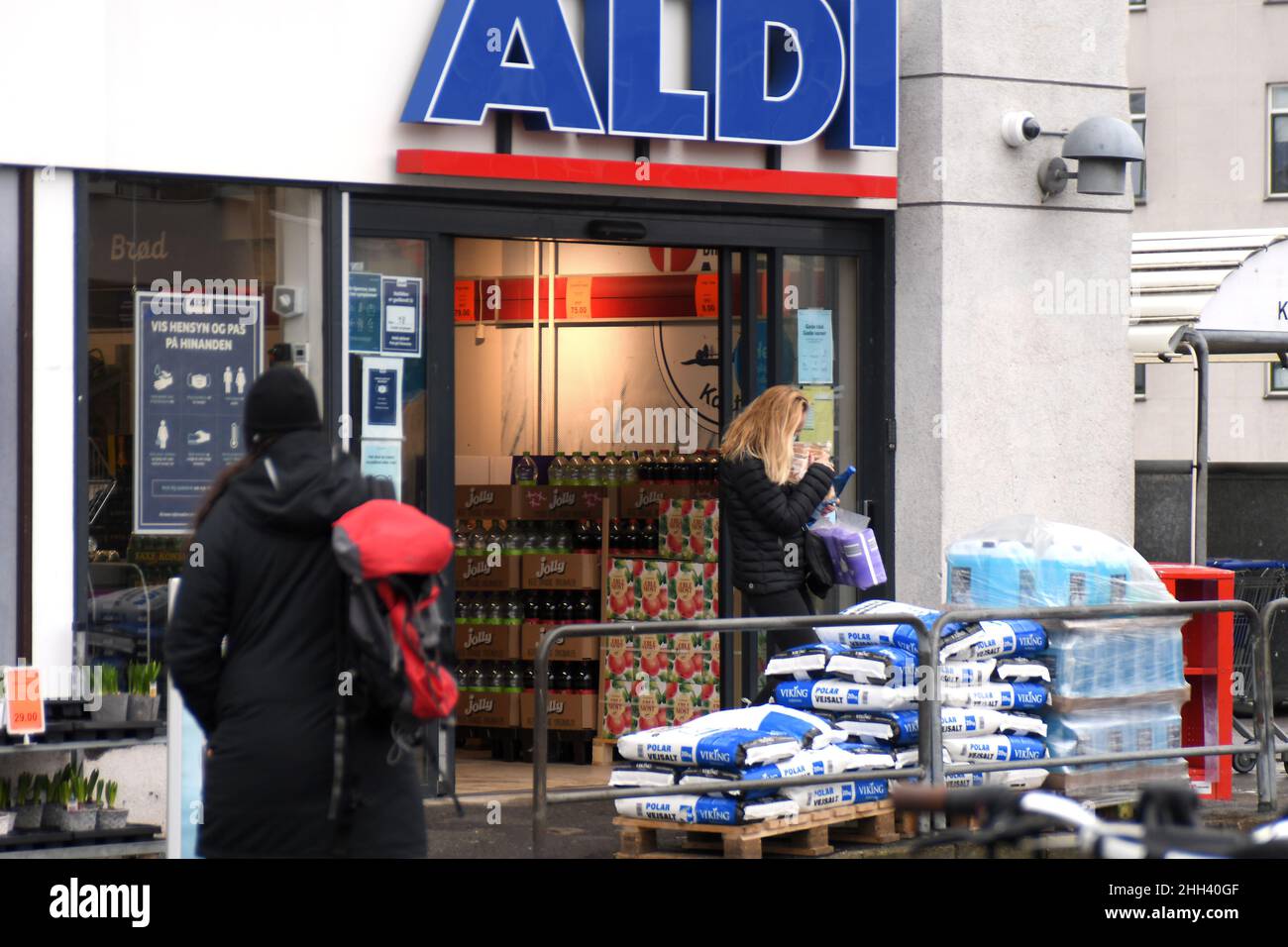 Copenhagen/Denmark./23 January 2022/    German Aldi grocery storeis openss on Christms day in Kastrup on Amagare in danish capital Ka<strup Copenahgen  Denamrk, (Photo.Francis Dean /Dean Pictures) Stock Photo