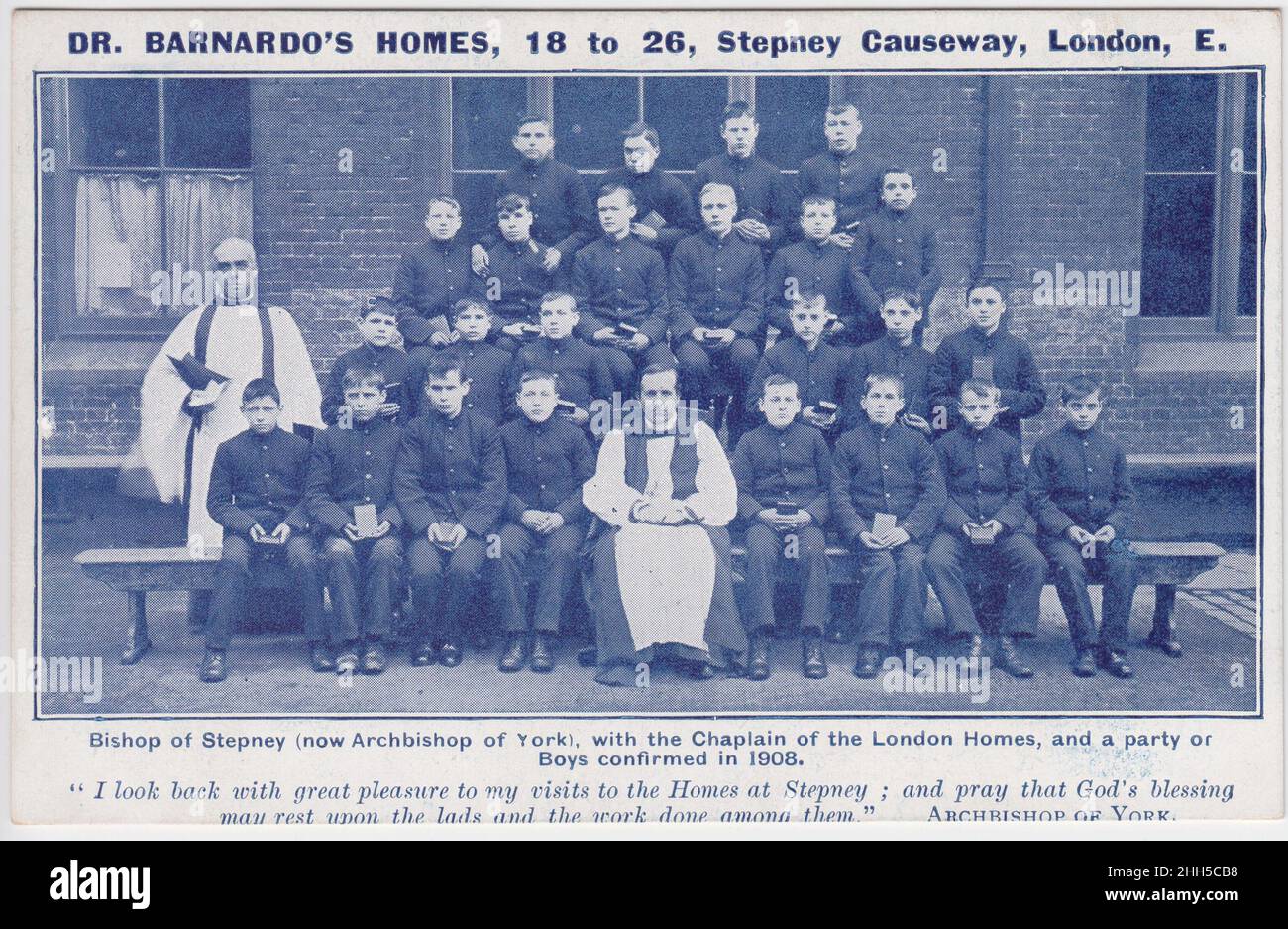 Dr Barnardo's Homes, 18-26 Stepney Causeway, London, E.: group of boys photographed with William Cosmo Gordon Lang, then Bishop of Stepney, and the Chaplain of the London Homes in 1908 Stock Photo