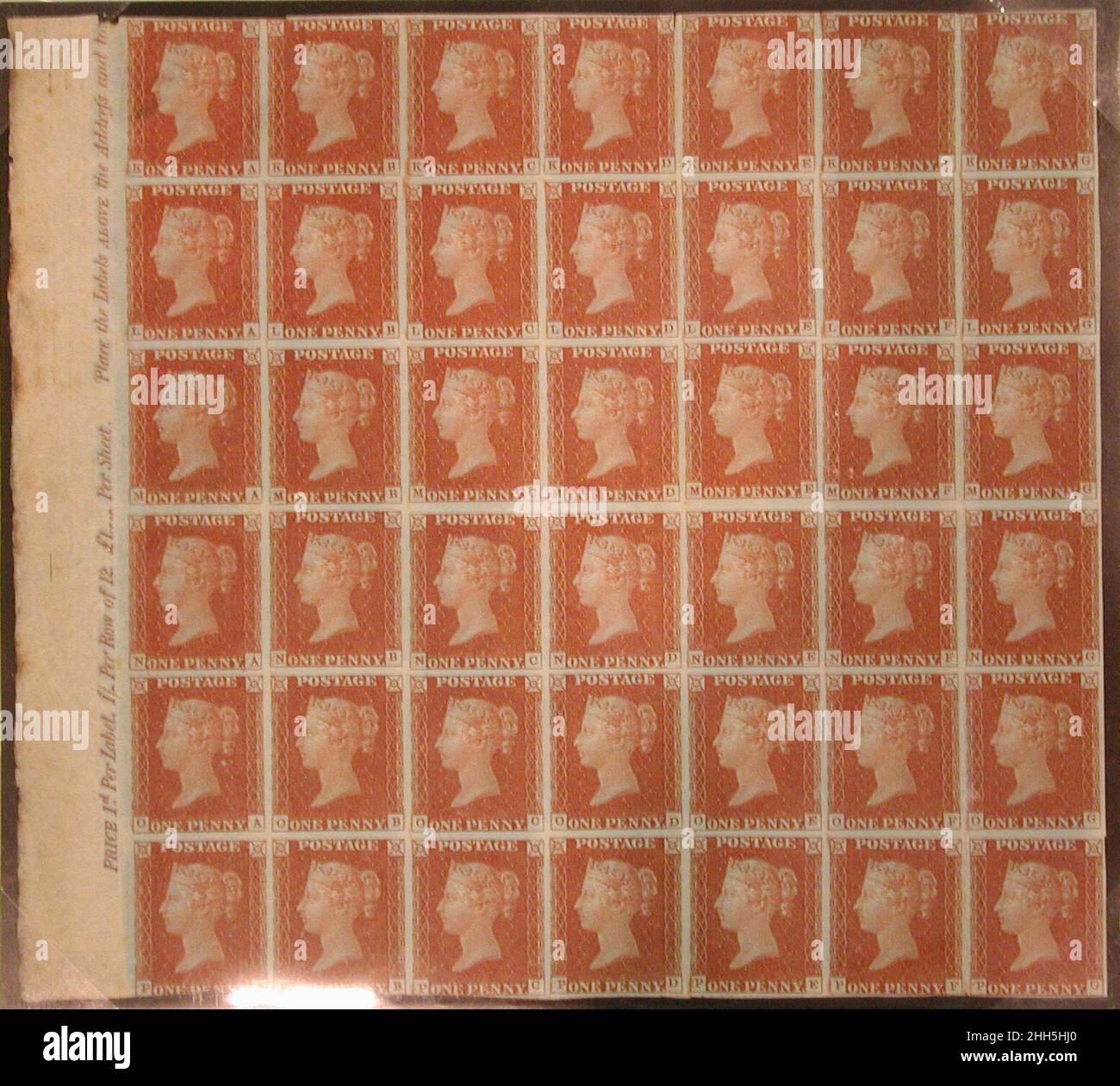 British postage stamp penny red hi-res stock photography and