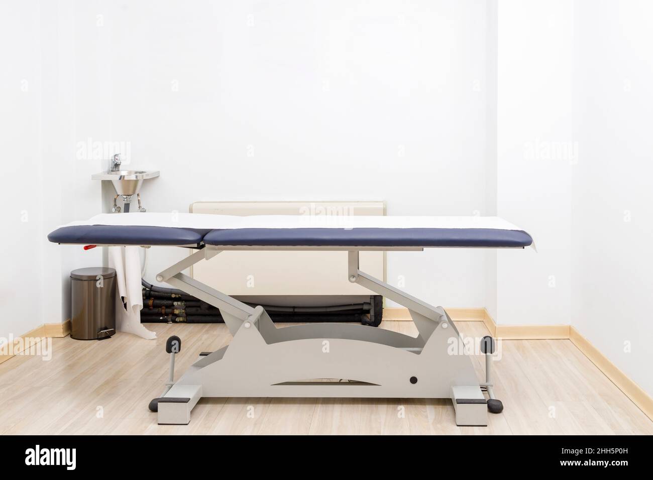 Massage table at rehabilitation center Stock Photo