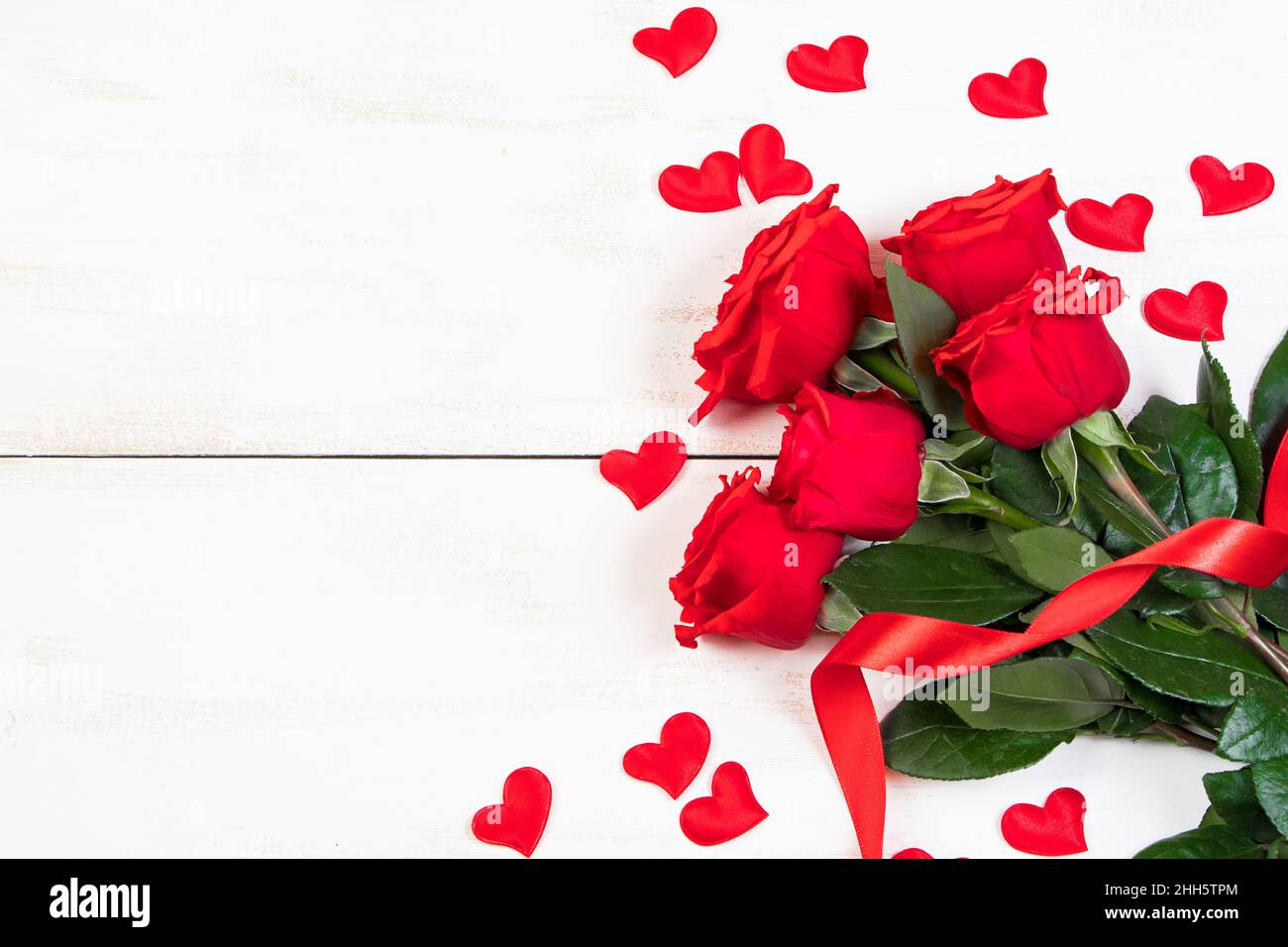 Valentine's day greeting card. Red roses and hearts on white background ...