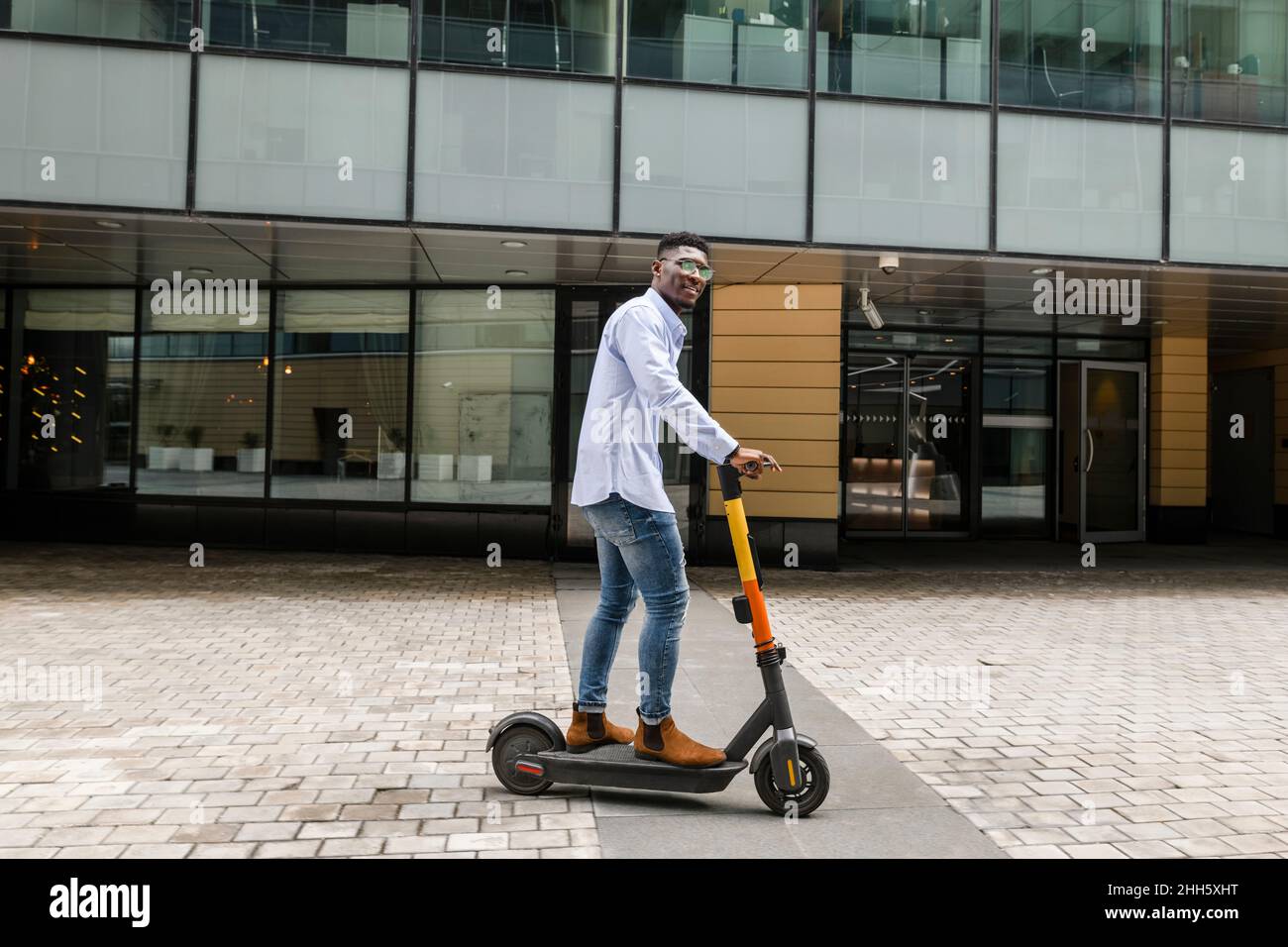 Electric scooter footpath hi-res stock photography and images - Page 3 -  Alamy