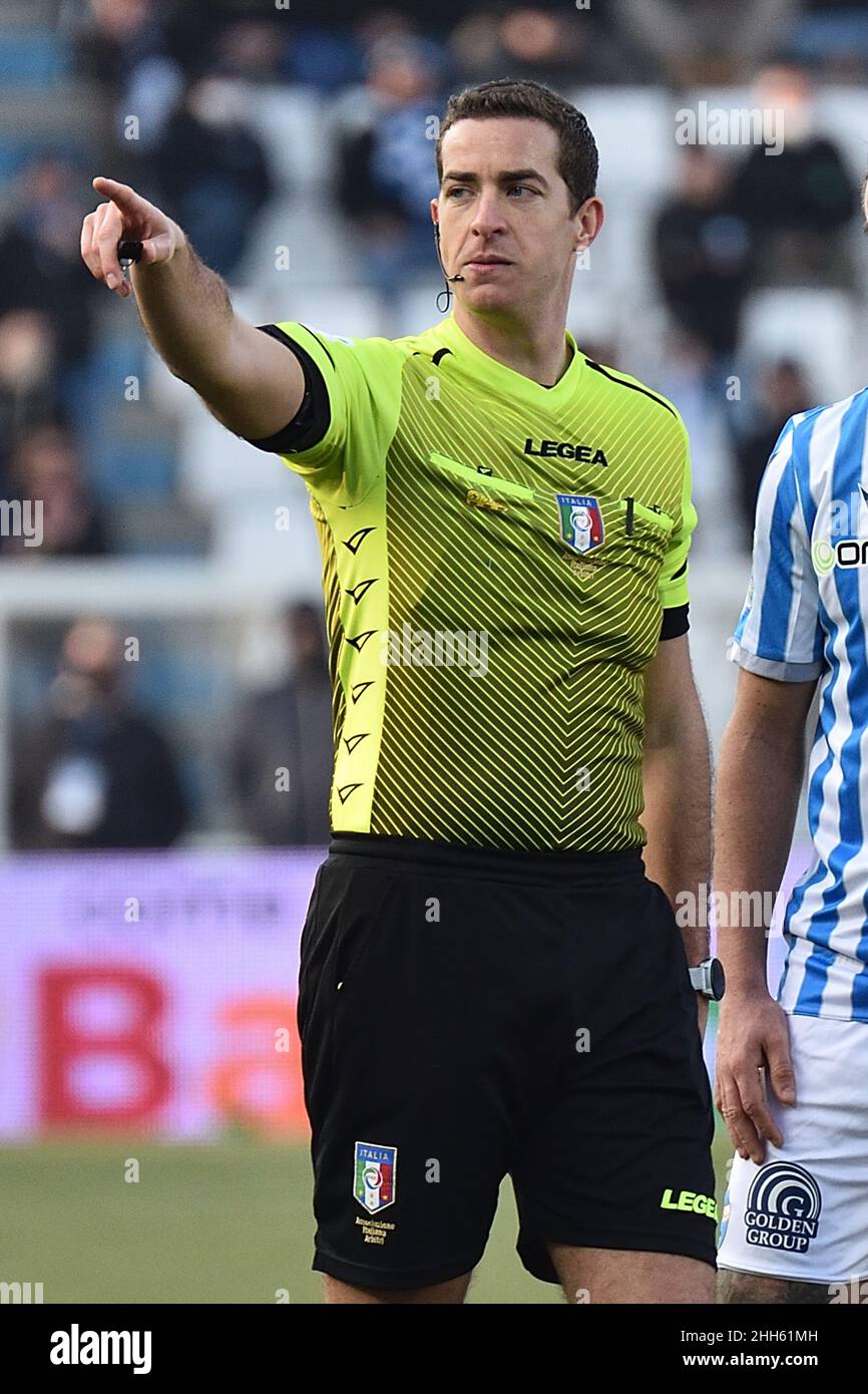 The referee Giovanni Ayroldi during SPAL vs AC Pisa, Italian