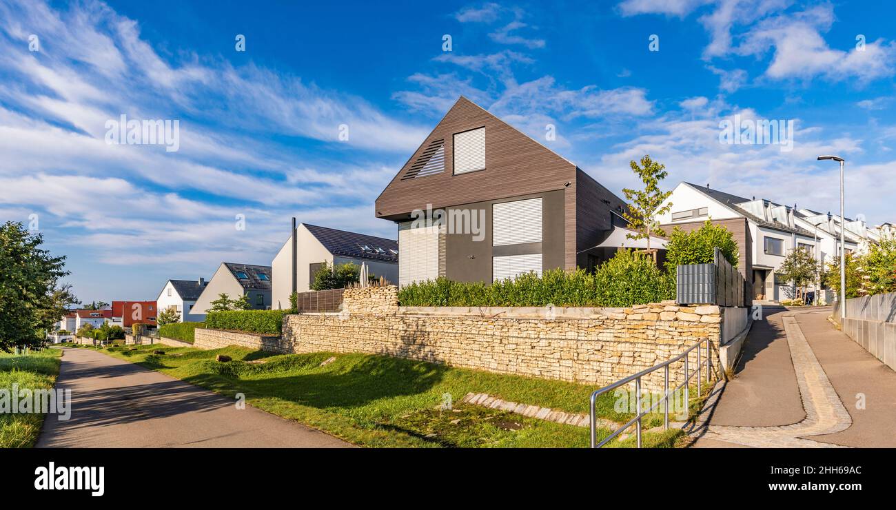 Germany, BadenWurttemberg, Ostfildern, Modern suburban houses in