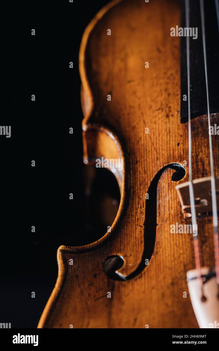 Close up of violin fhole Stock Photo Alamy