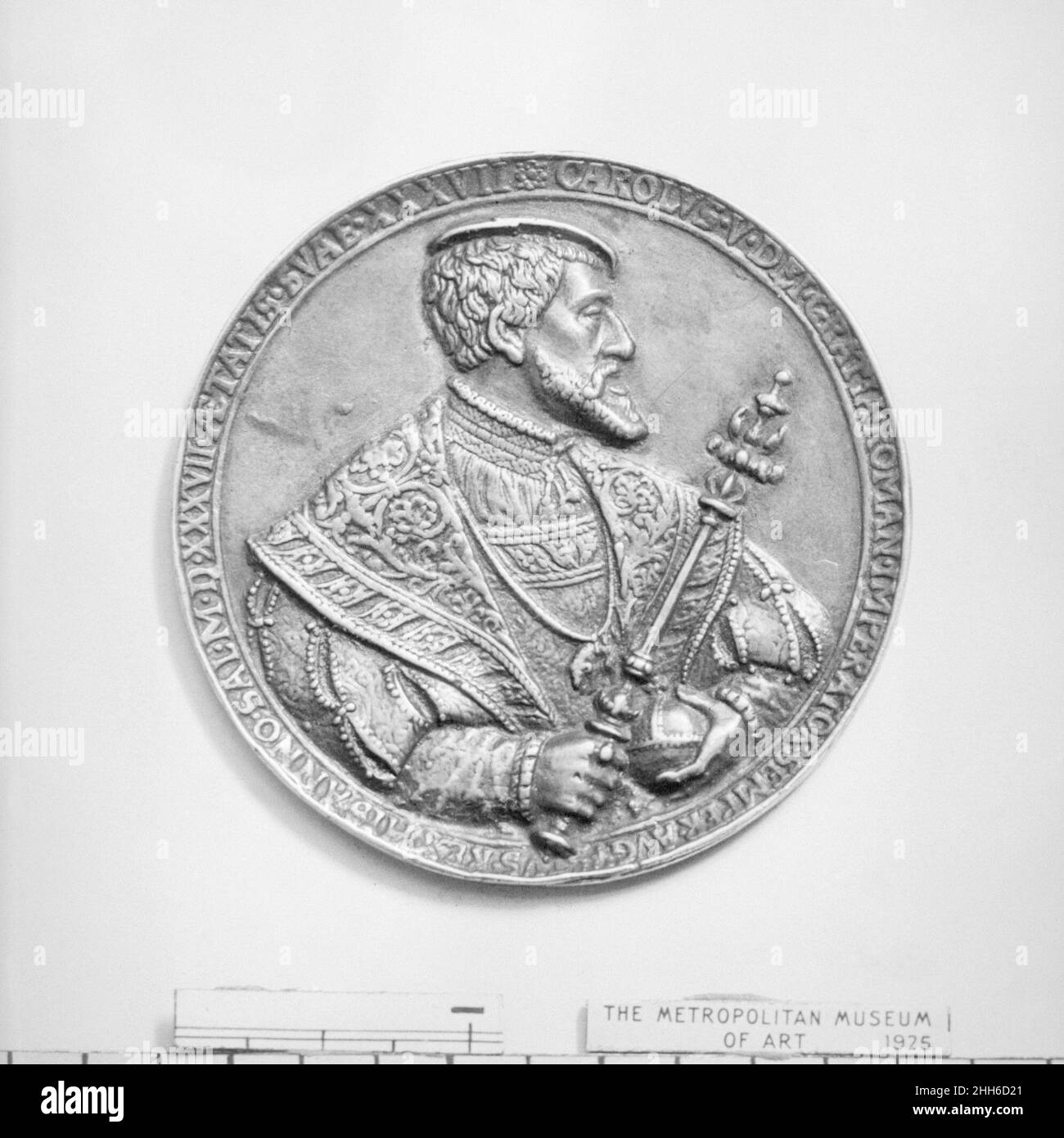Emperor Charles V (1500–58, r. 1519–58) 1537 Medalist: Hans Reinhart the Elder German. Emperor Charles V (1500–58, r. 1519–58)  195411 Stock Photo