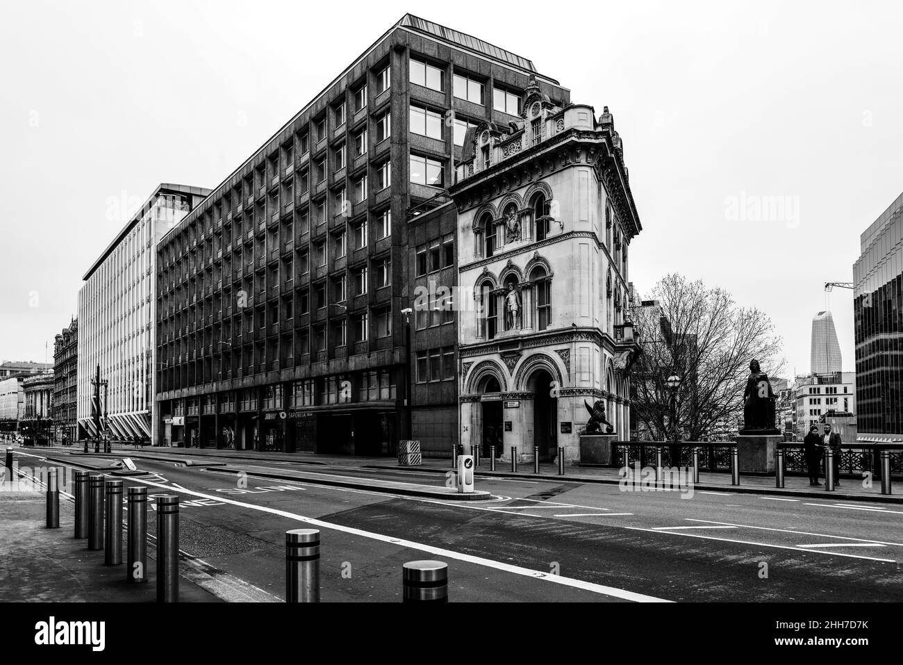 High holborn Black and White Stock Photos & Images Alamy