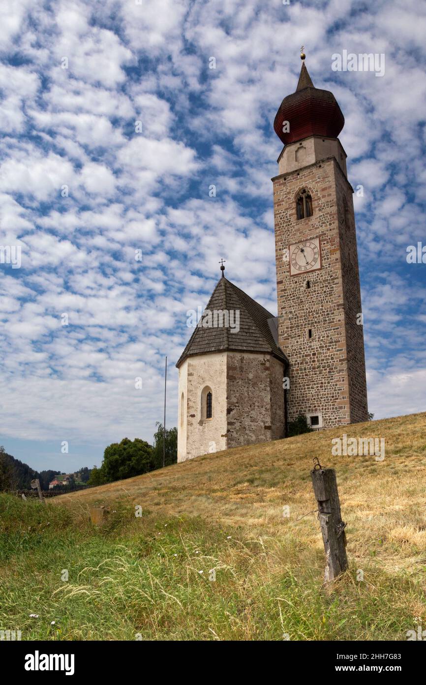 The Saint Nikolaus church in Mittelberg in South Tyrol Stock Photo