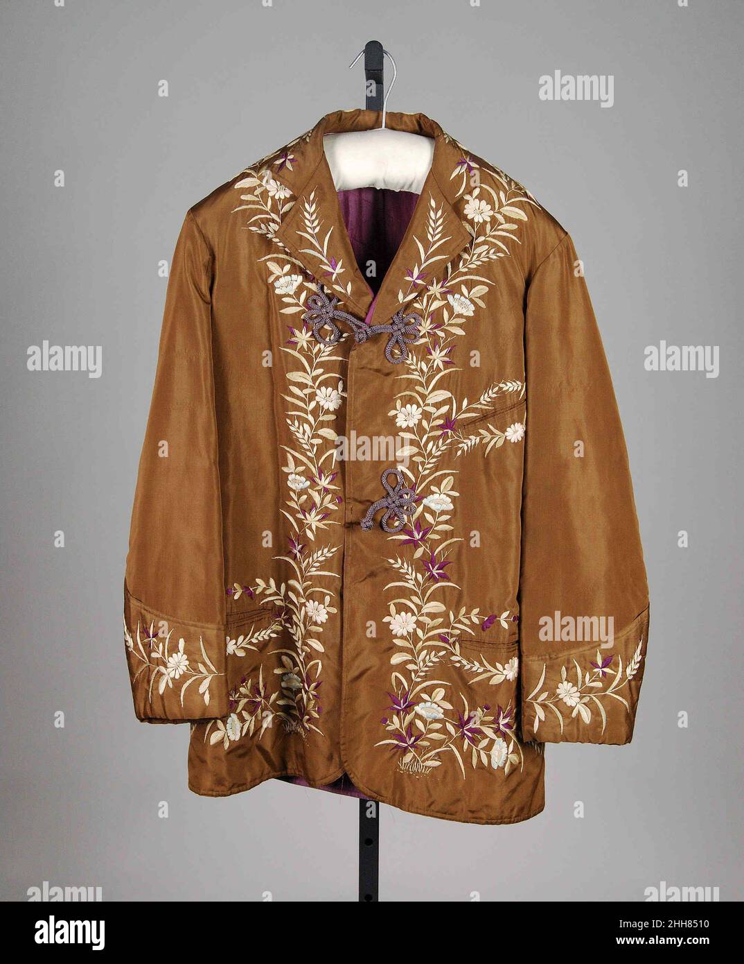 Vintage 1940s Maroon Smoking Jacket Bonnington Short