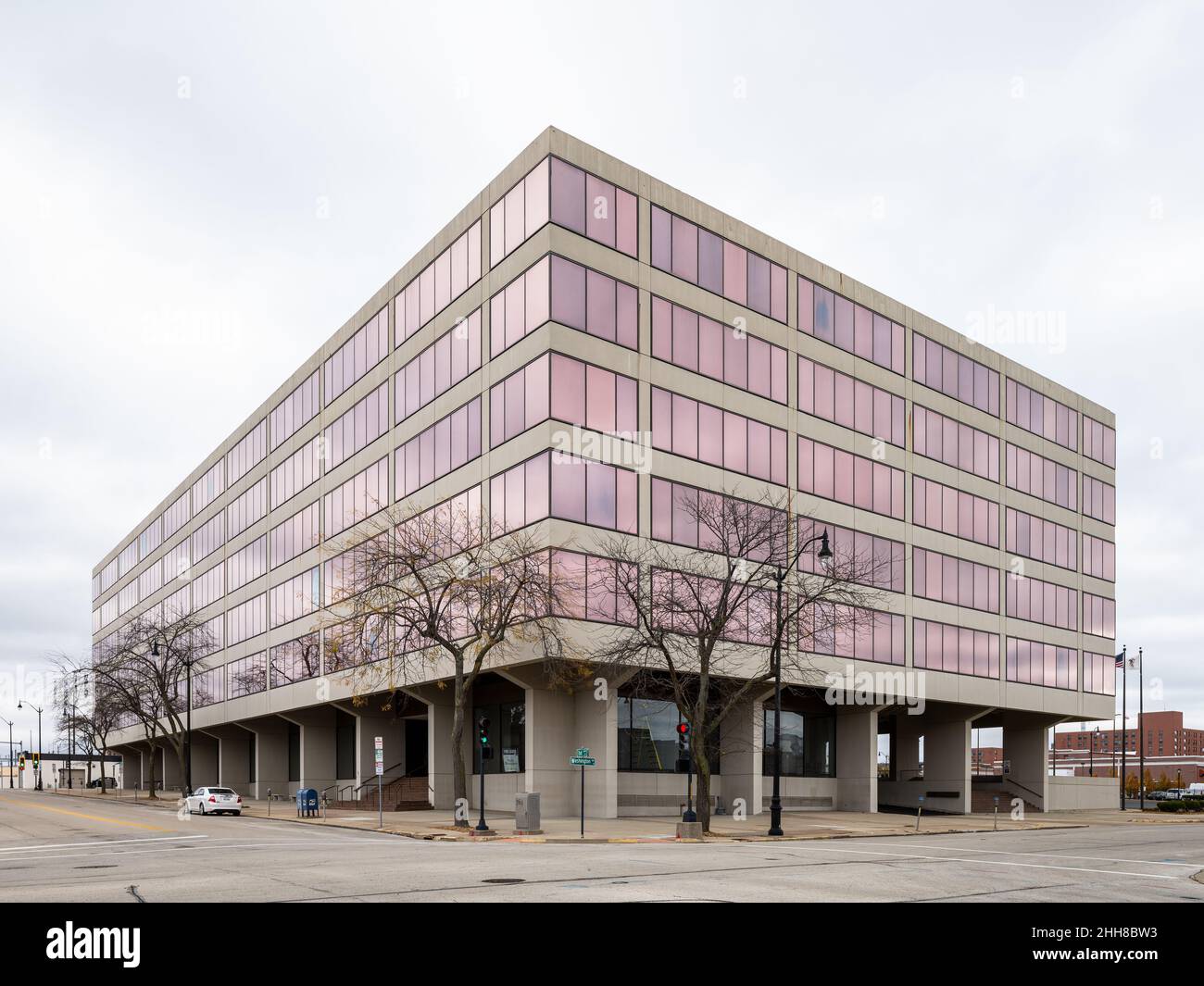 Office building near the Illinois State Capitol Stock Photo