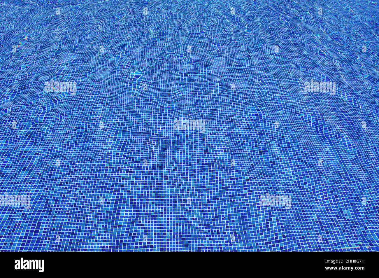 Pool reflections, Vile Gale Cerro Alagoa Hotel, Albufeira, Algarve Region, Portugal Stock Photo
