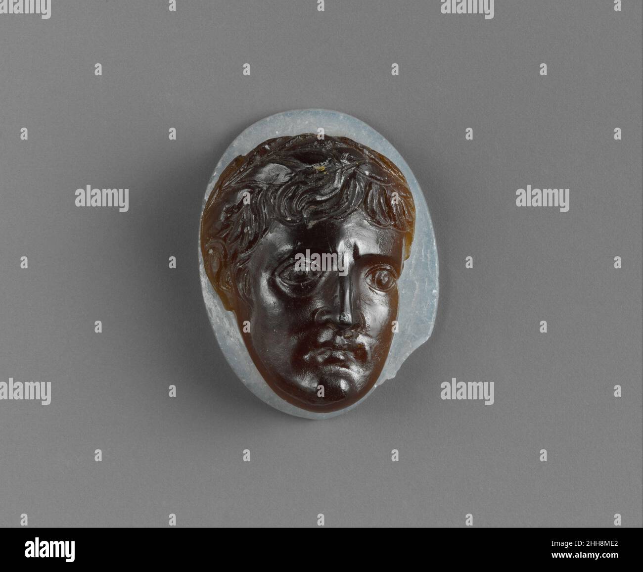 Fused eyebrows hires stock photography and images Alamy