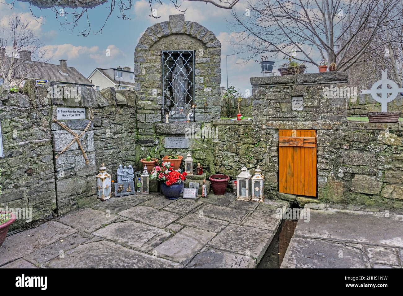 St brigid's well hi-res stock photography and images - Alamy