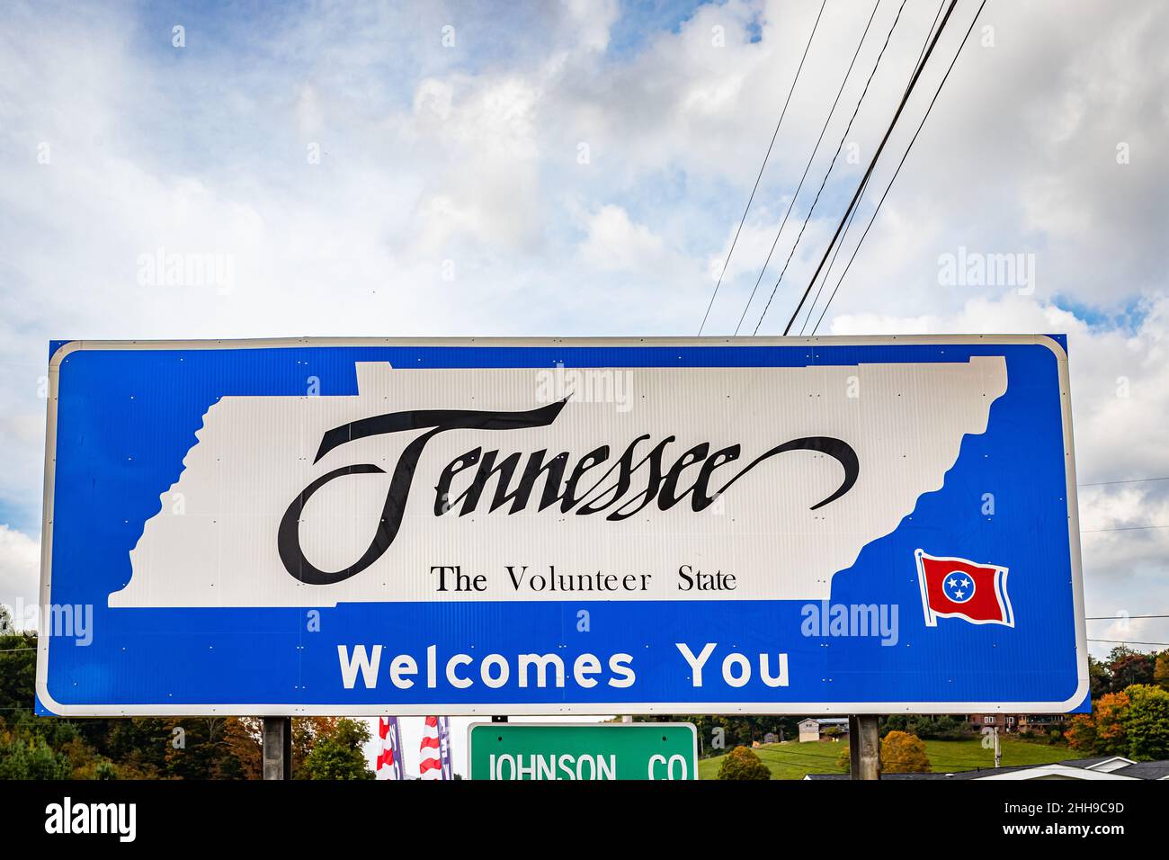 A Tennessee Welcomes You Sign On The Highway Marking The State Border