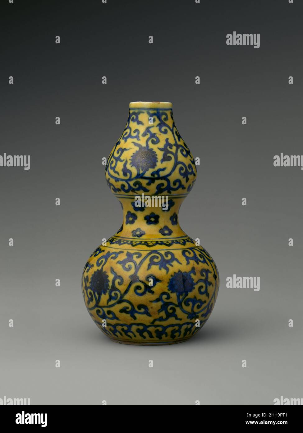 Gourd-Shaped Bottle with Lotuses mid-16th century China Based on the ...