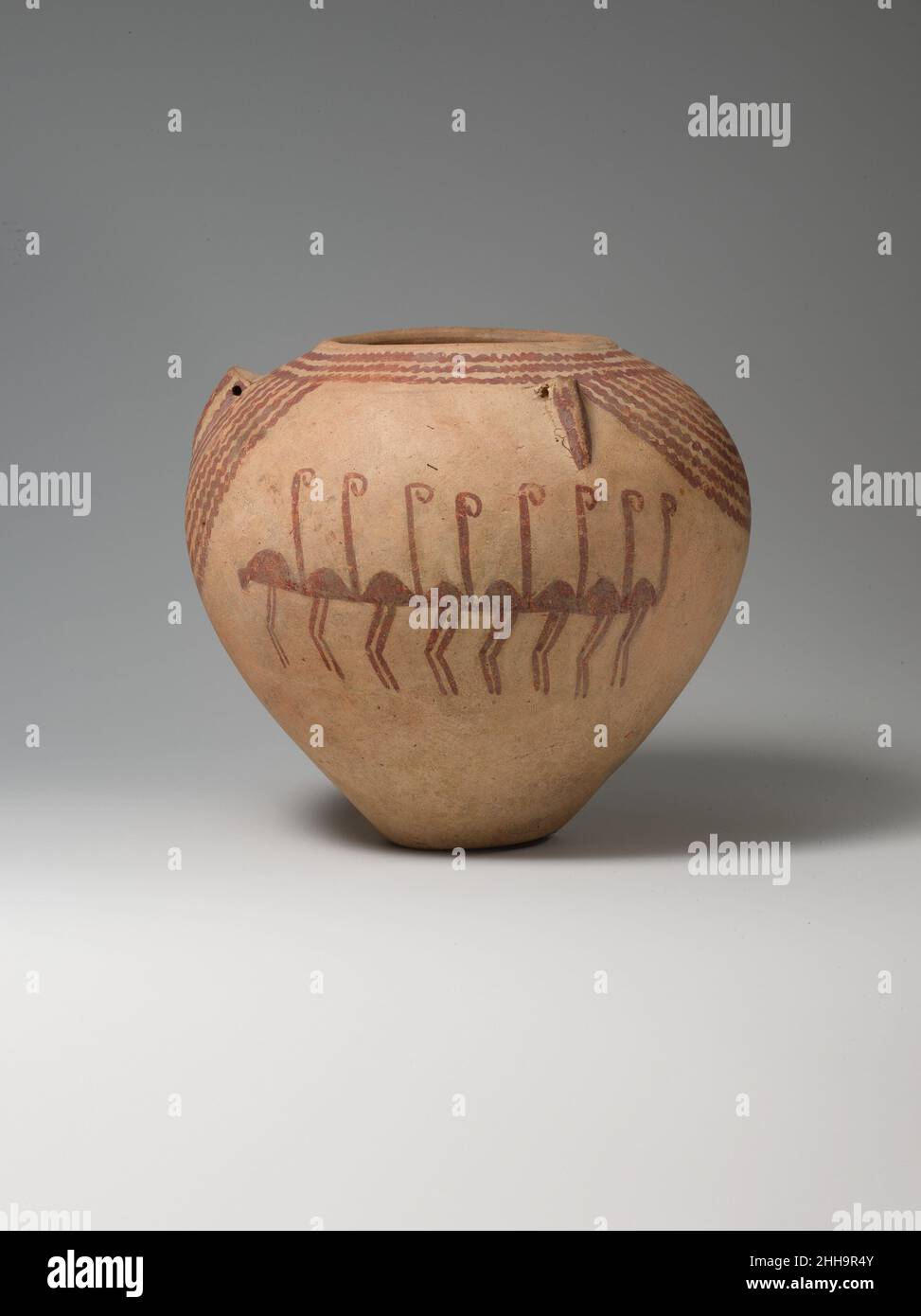 Decoratred ware jar depicting rows of flamingos ca. 3650–3300 B.C. Predynastic, Naqada II. Decoratred ware jar depicting rows of flamingos. ca. 3650–3300 B.C.. Pottery, paint. Predynastic, Naqada II. From Egypt Stock Photo
