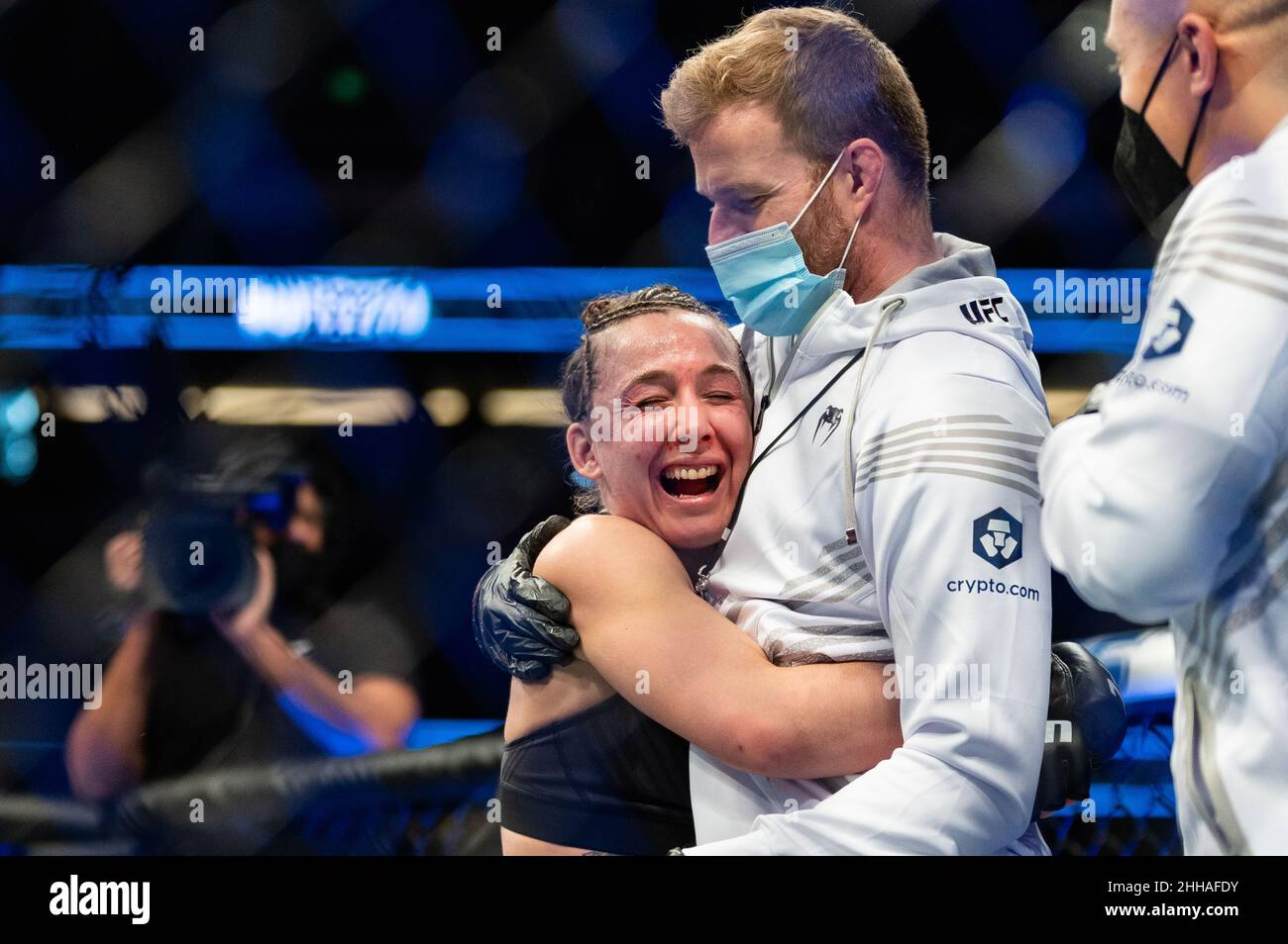 Anaheim, California, USA. 23rd Jan, 2022. UFC 270: Ngannou vs Gane: Vanessa Demopoulos celebrating her victory over Silvana Gomez Juarez. (Credit Image: © Dalton Hamm/ZUMA Press Wire) Stock Photo