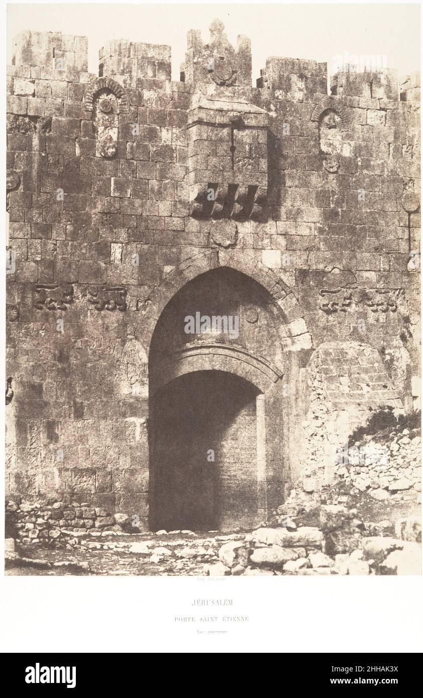 Jérusalem, Porte Saint-Étienne, Vue extérieure 1854 Auguste Salzmann French. Jérusalem, Porte Saint-Étienne, Vue extérieure  287034 Stock Photo