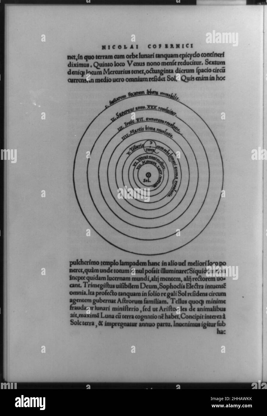 Solar system diagram with seven planets in circular orbits, the earth as number V, Telluris; and surrounding text Stock Photo