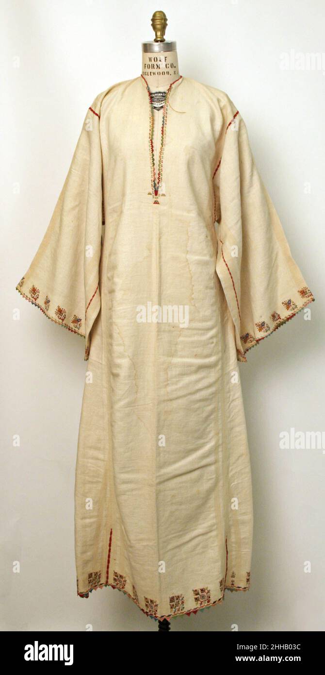 Greek women's clothing hi-res stock photography and images - Alamy