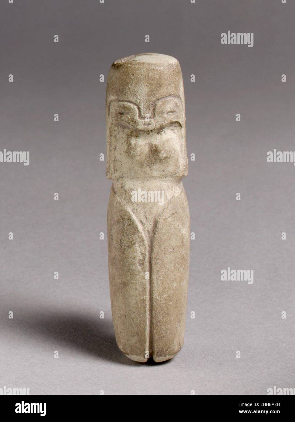 Figure 3rd millennium B.C. Valdivia The Valdivia figurine tradition