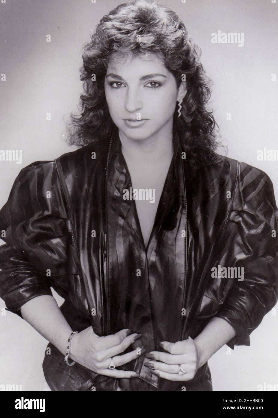 LOS ANGELES - CIRCA 1988: Singer Gloria Estefan poses for a portrait circa 1984 in Los Angeles, California Credit: Ron Wolfson / Rock Negatives / MediaPunch Stock Photo