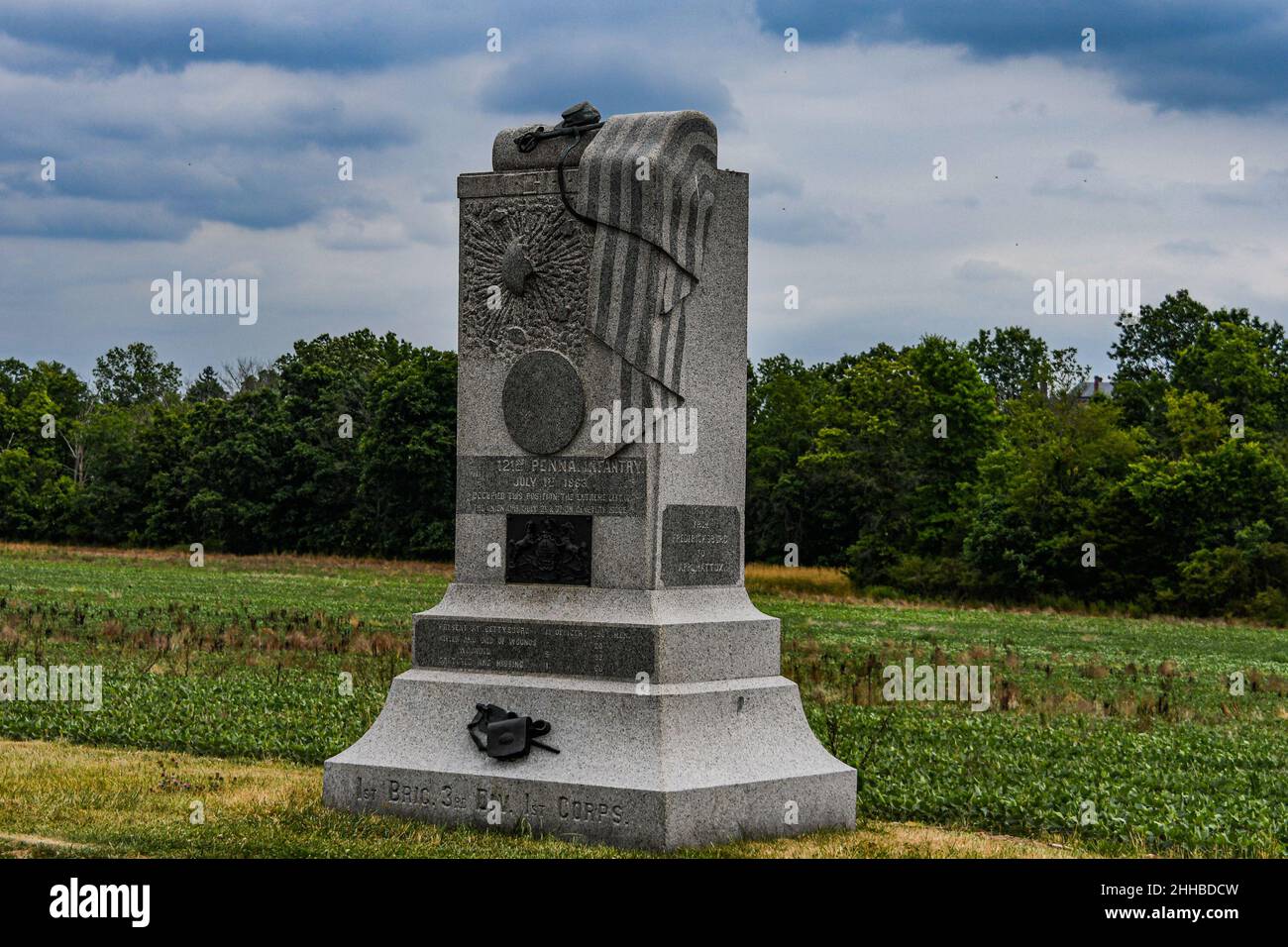Monument to The 121st Pennsylvania Volunteer Infantry Regiment, Seminary Ridge, Gettysburg National Military Park, Pennsylvania USA Stock Photo
