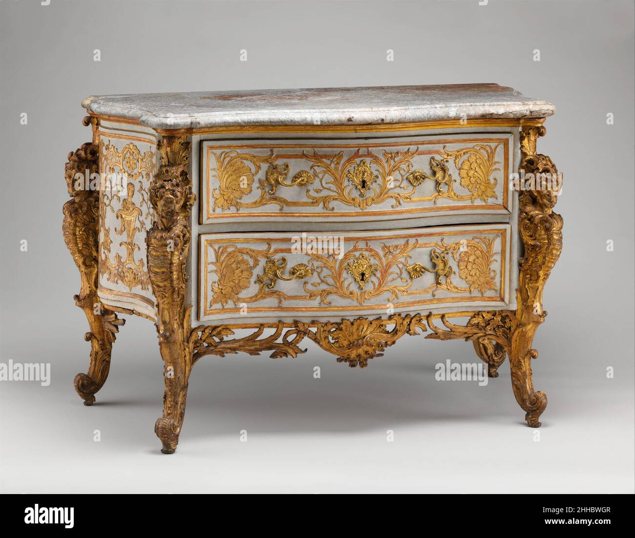 Nouveau Riche Hi Res Stock Photography And Images Alamy