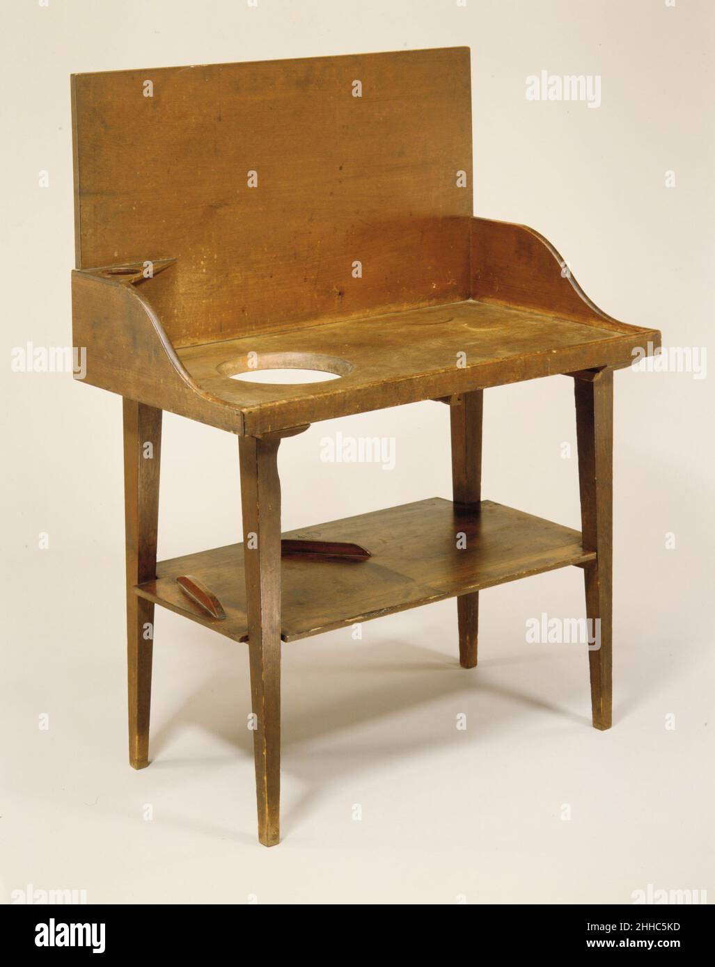 Wash Stand 1810–30 United Society of Believers in Christ’s Second Appearing (“Shakers”), Mount Lebanon, New York. Wash Stand  9734 Stock Photo