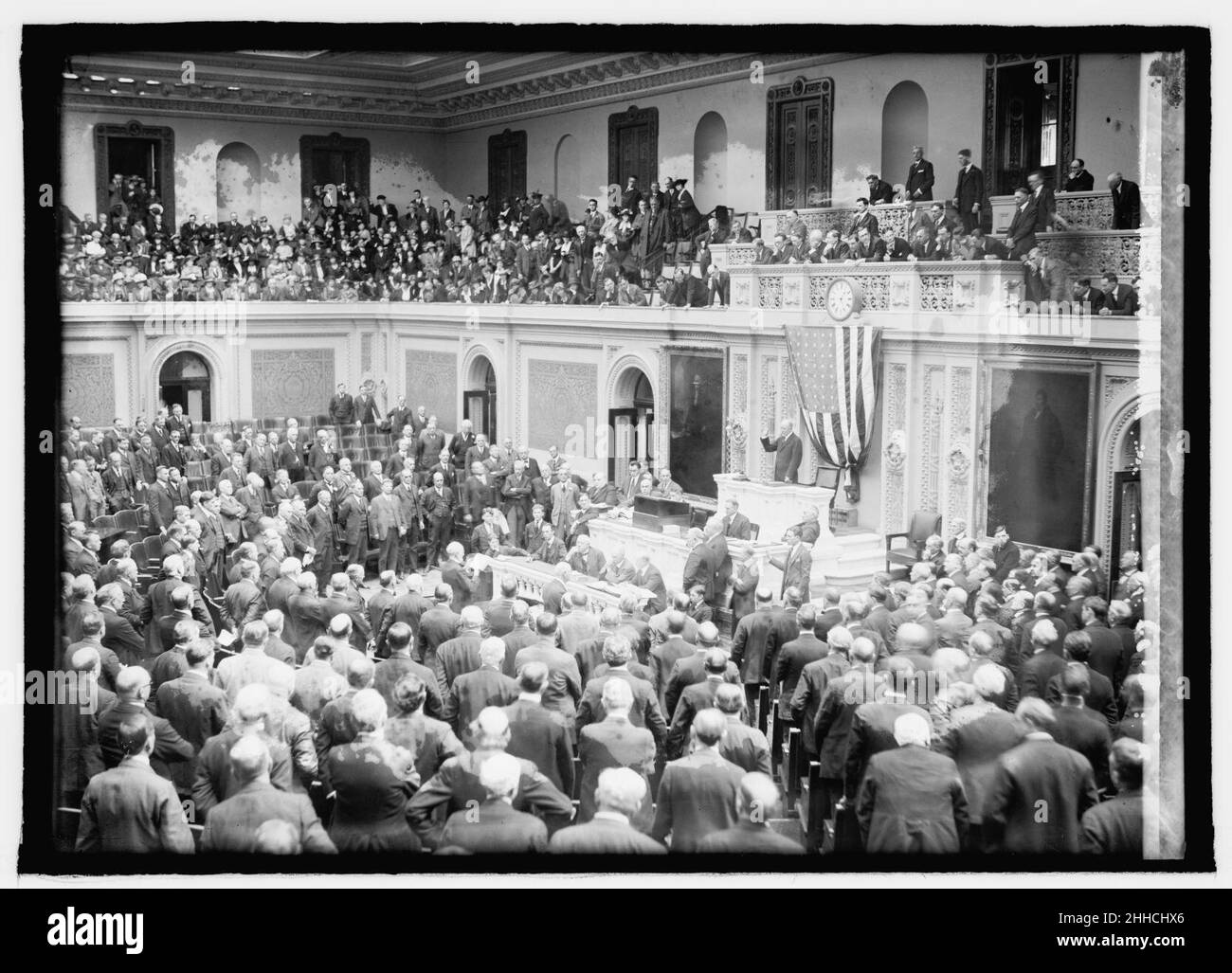 Speaker Gillette swearing in 67th Congress, 41121 Stock Photo Alamy