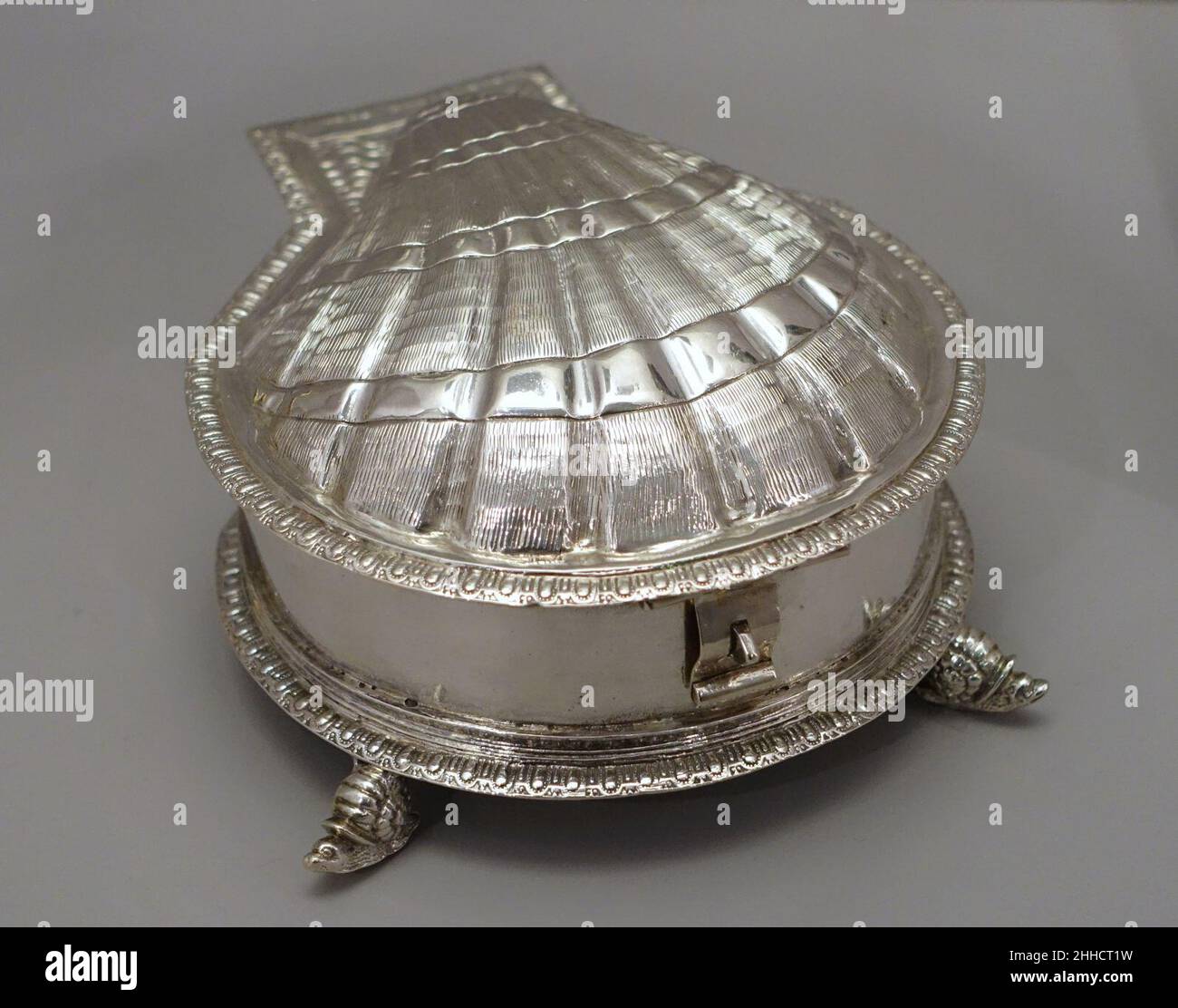 Spice Box, British, makers mark BT with two staves in saltire, 1609