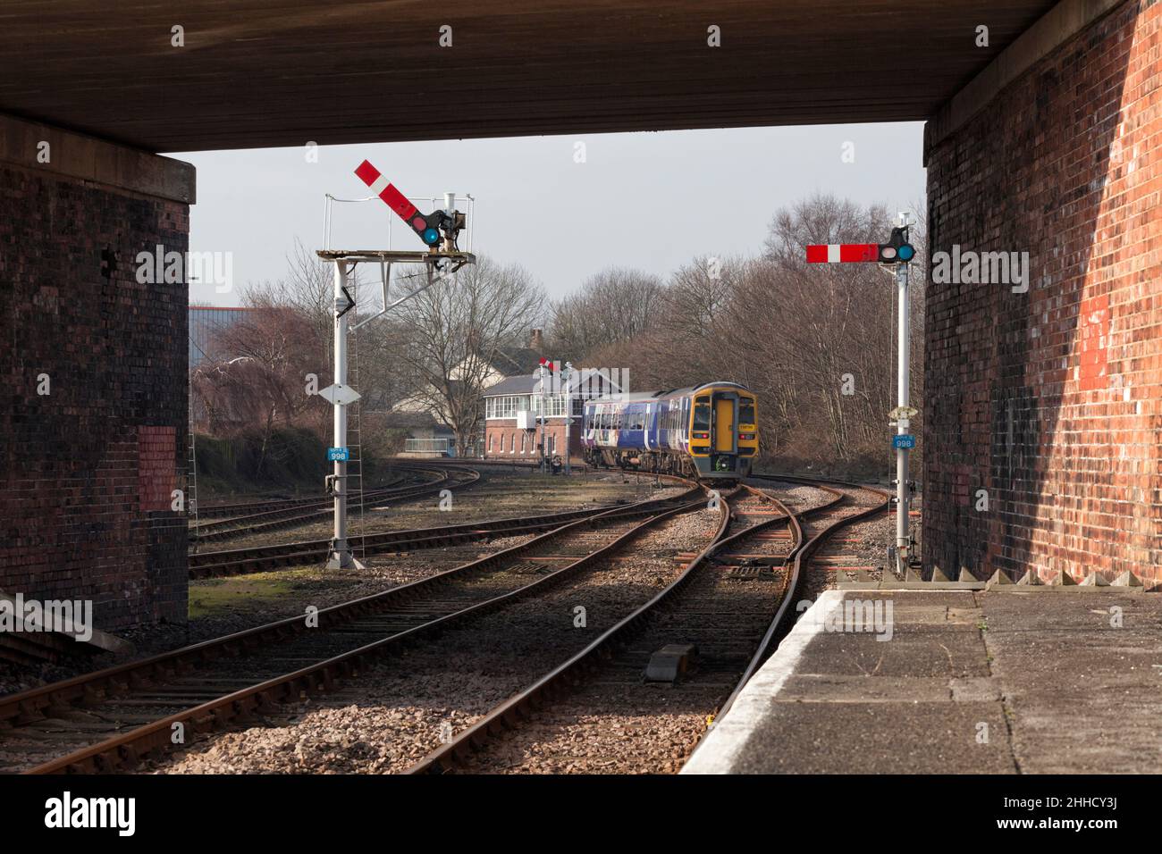 Northern Rail class 158 sprinter train 158795 with mechanical railway
