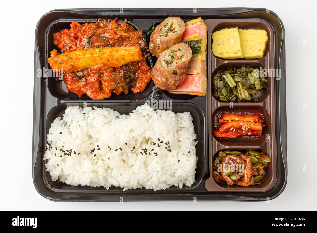 Wappa Bento, Japanese Lunch Box made with Round shaped Wooden Plate,  Shinoda-maki Stock Photo - Alamy