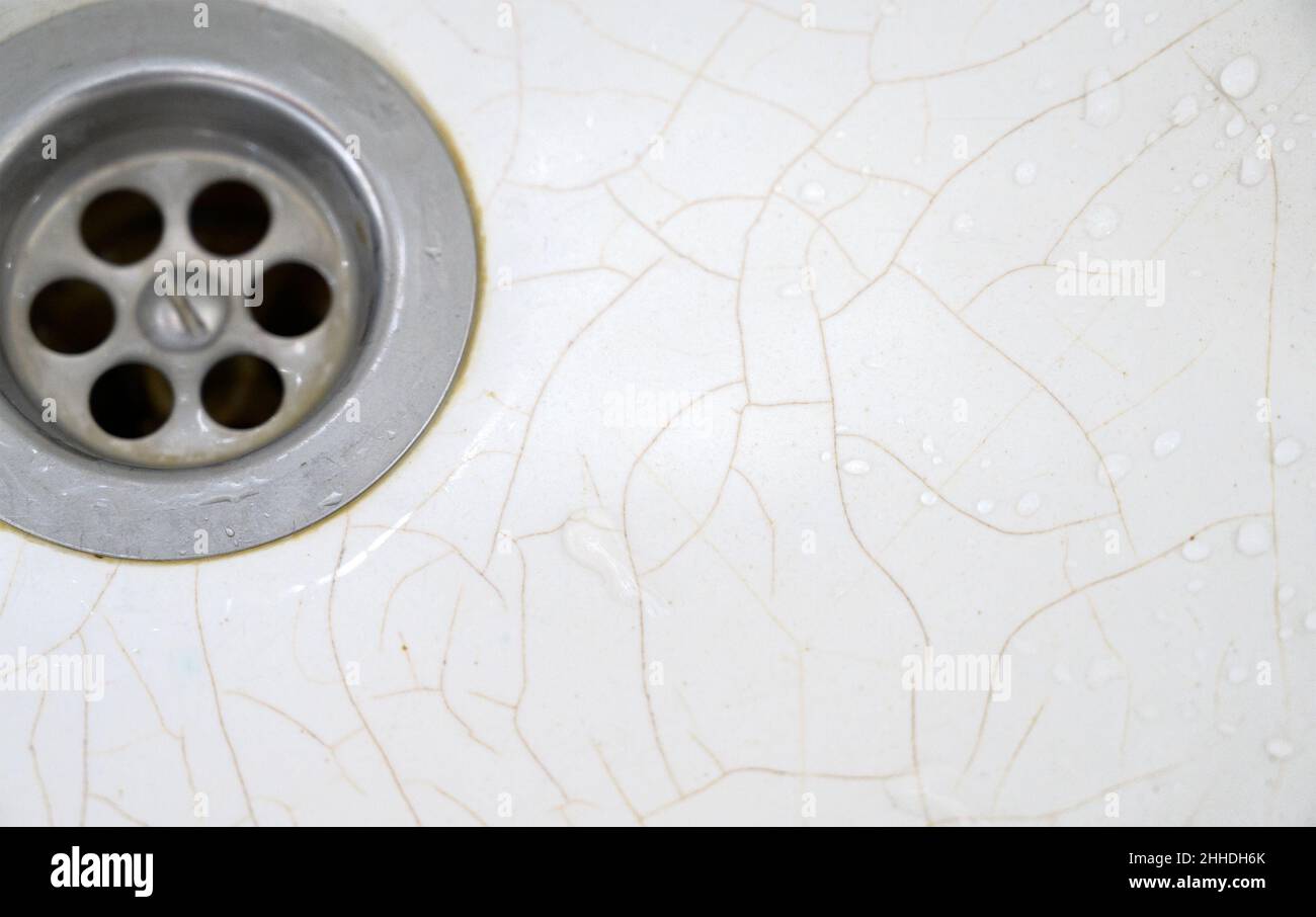Bathroom sink plug hole hires stock photography and images Alamy