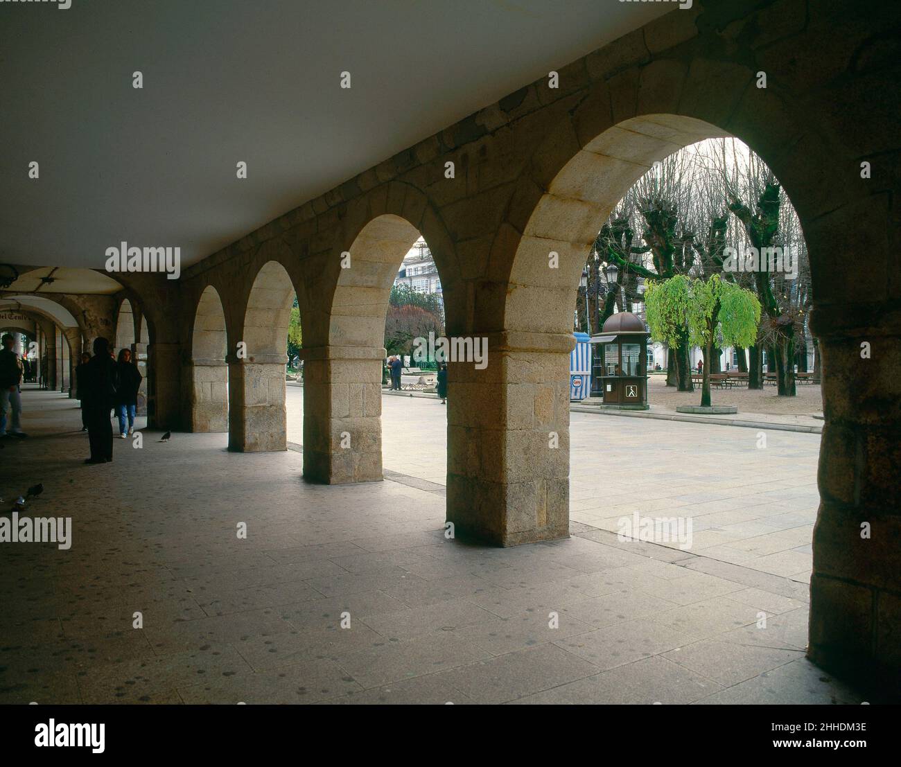 PLAZA MAYORPORTICOS. Location EXTERIOR. LUGO. SPAIN Stock Photo Alamy