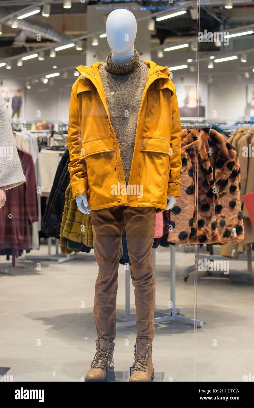 Big clothing store hi res stock photography and images Alamy
