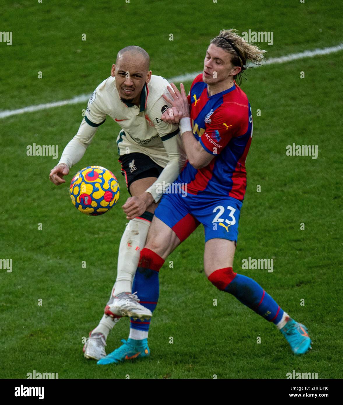 LONDON, ENGLAND - JANUARY 23: Fabinho, Conor Gallagher during the Premier League match between Crystal Palace and Liverpool at Selhurst Park on Januar Stock Photo