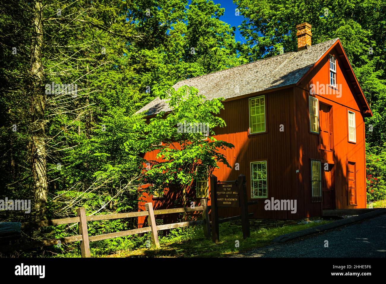 Brayton Grist Mill Pomfret, Connecticut, USA Stock Photo Alamy