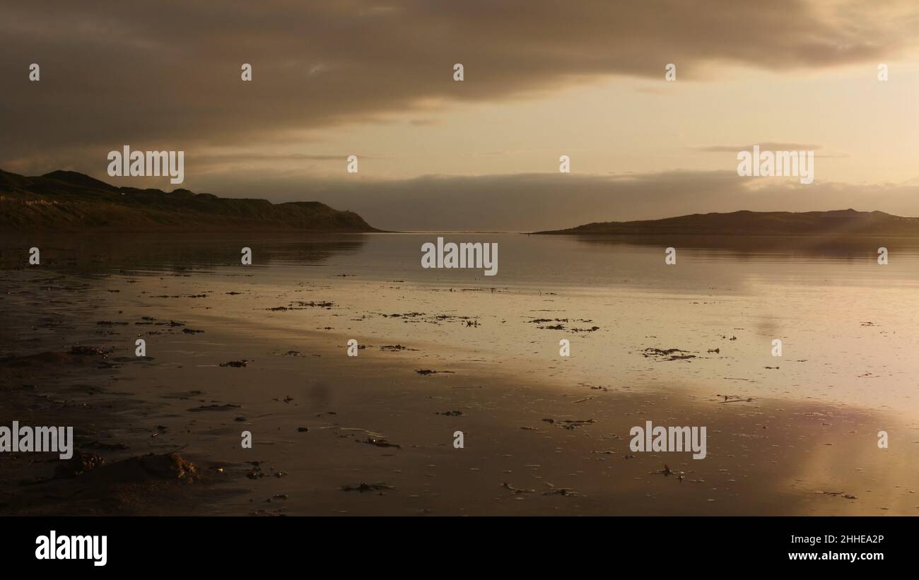 Where land meets water hi-res stock photography and images - Alamy
