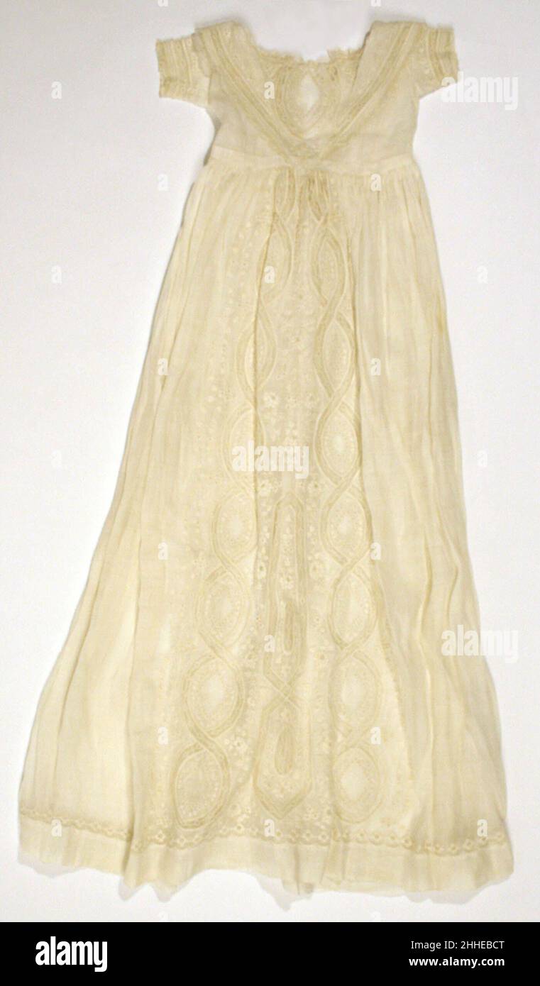 Victorian ceremonial dress hi-res stock photography and images - Alamy