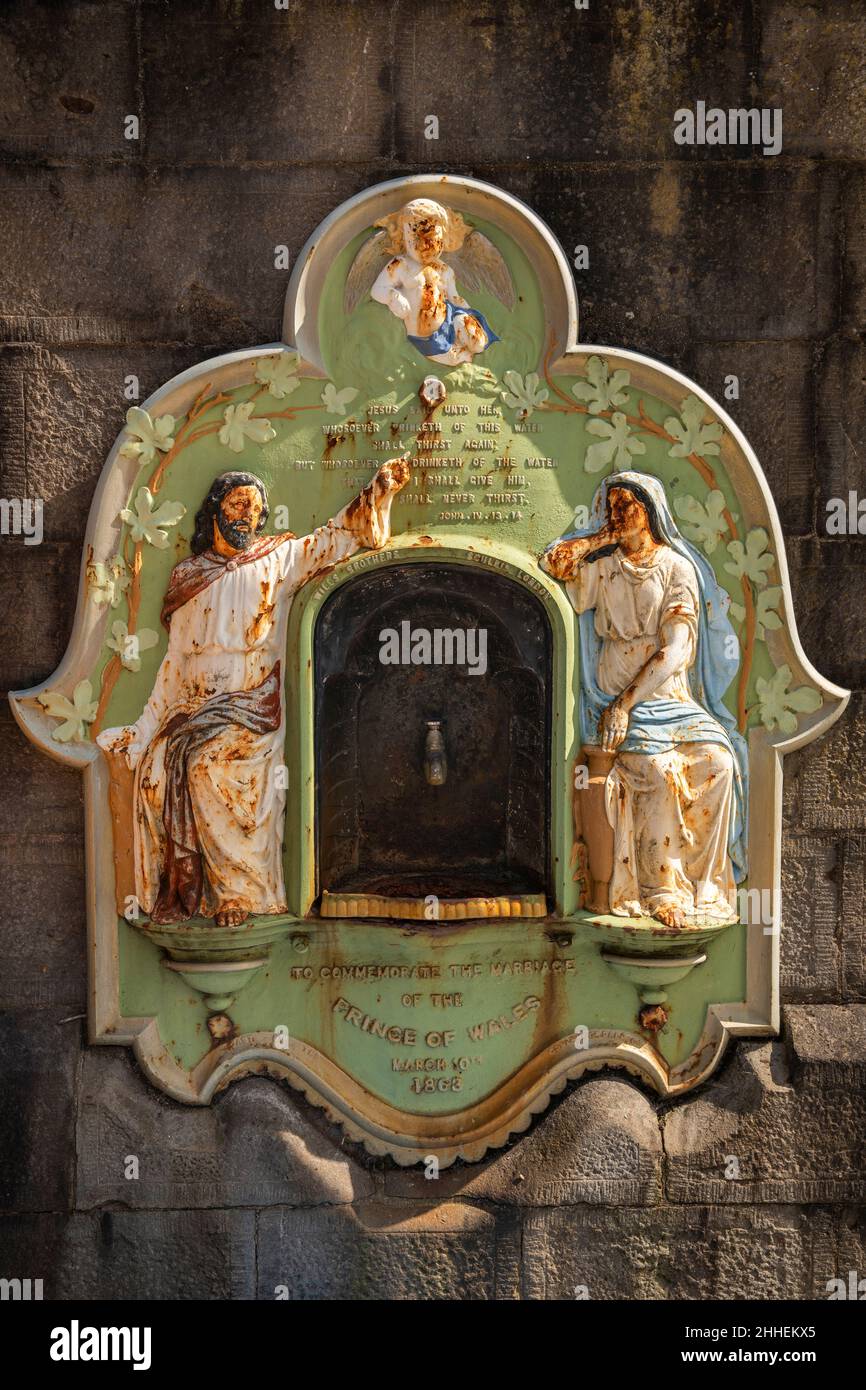 UK, Wales, Merthyr Tydfil, High Street, St David’s parish church, 1863 painted cast iron drinking fountain commemorating marriage of Prince of Wales Stock Photo