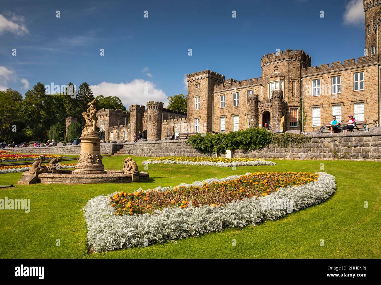 UK, Wales, Merthyr Tydfil, Cyfartha Castle Park, colourful flower beds at castle entrance Stock Photo
