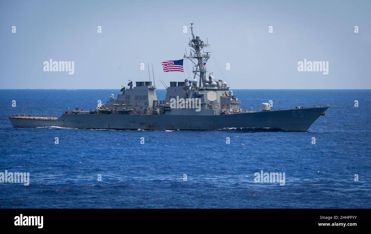 Starboard side view of USS Benfold (DDG65) in formation during Malabar