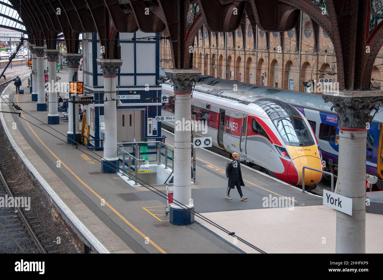 LNER Azuma Train at York Railway Station in the Early morning, elevated high angle shot Stock Photo