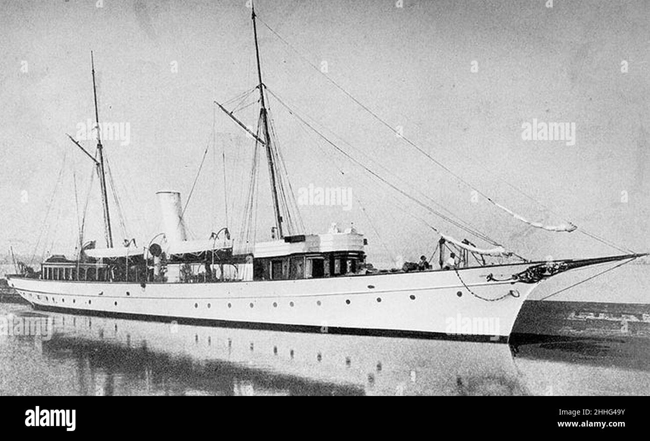 Steam Yacht Wadena in port Stock Photo Alamy