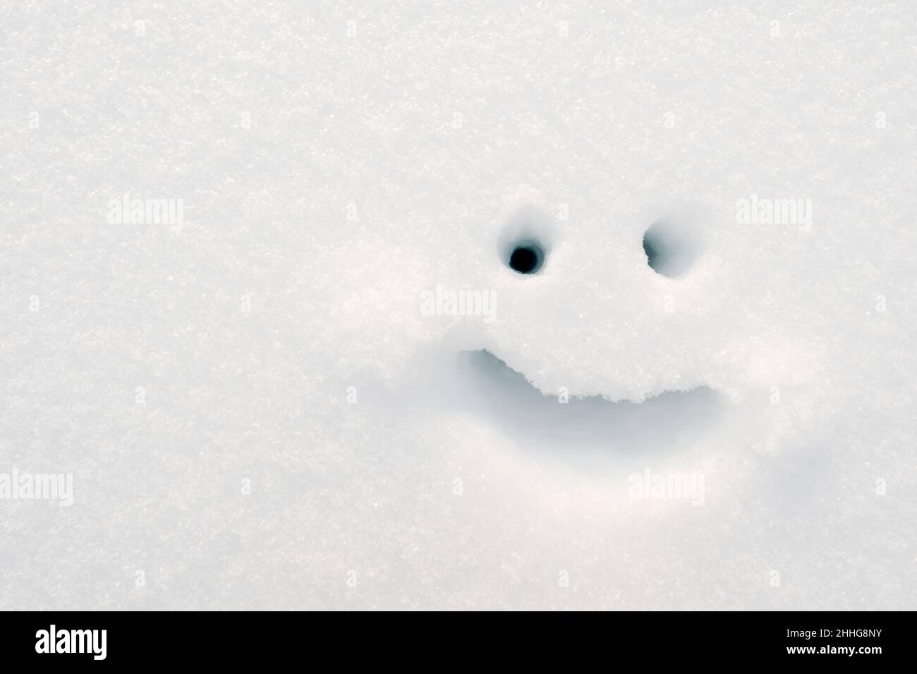 smile　winter写真 Snow smiley hi-res stock photography and images - Alamy
