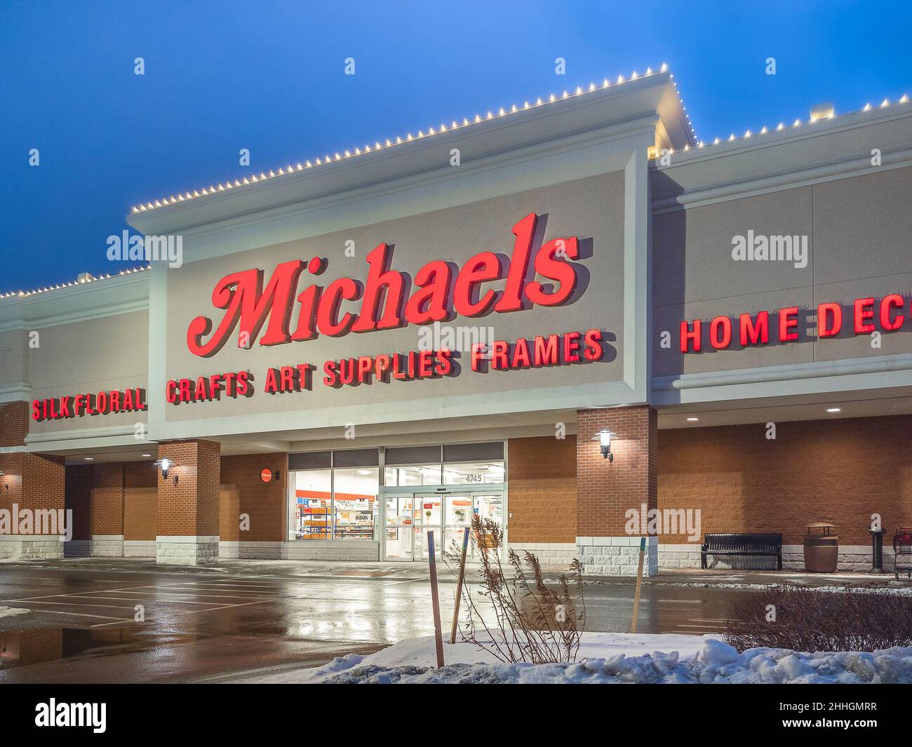 Michael's Arts and Crafts Store, NYC Stock Photo - Alamy