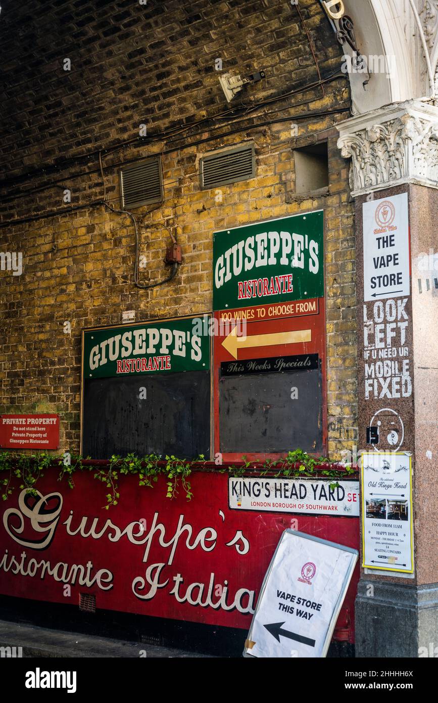 Kingss head yard hires stock photography and images Alamy