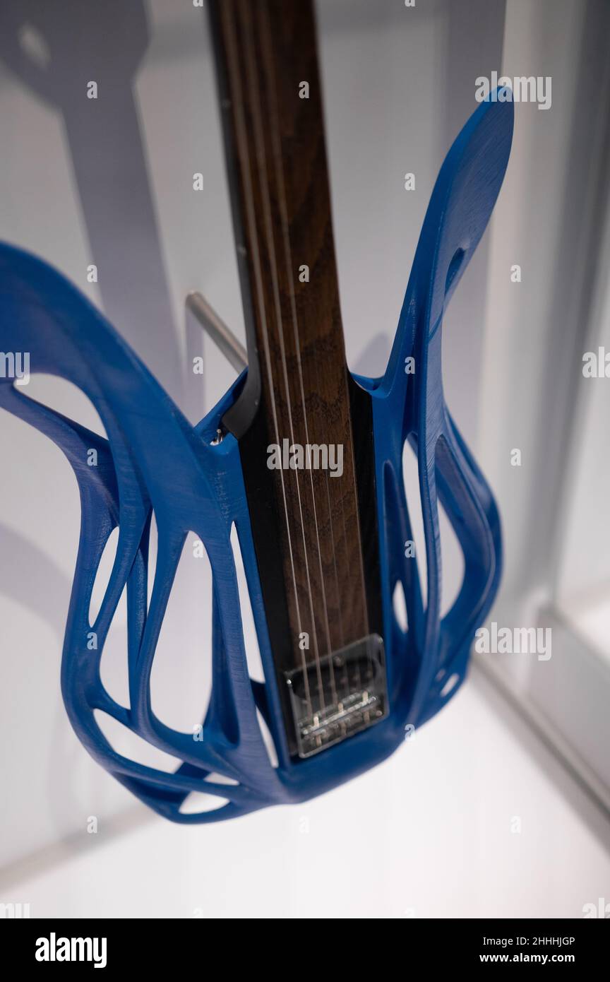 Hybrid Slide Electric guitar by MONAD Studio. Print3D itinerary