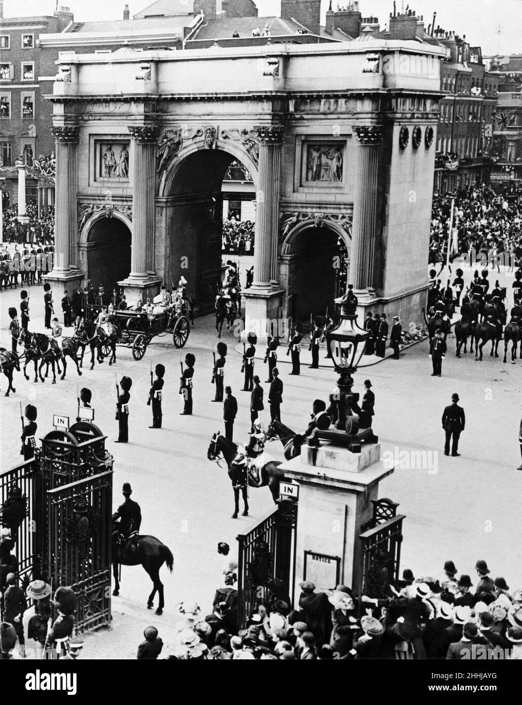 Coronation of King George V.The procession pictured passing through Marble Arch, London. 22nd June 1911. Stock Photo